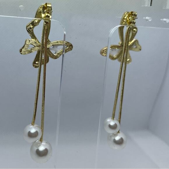 Butterfly Drop Dangle Earrings with Faux Pearls - Picture 3 of 4